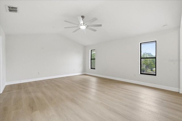 1821 NW 20TH AVENUE, Crystal River, FL 34428