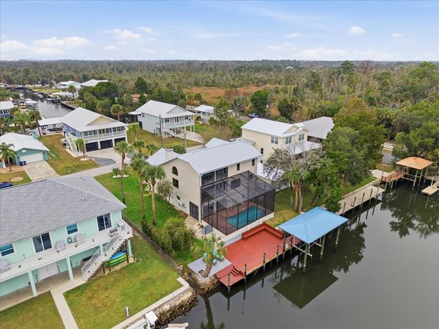 1821 NW 20TH AVENUE, Crystal River, FL 34428