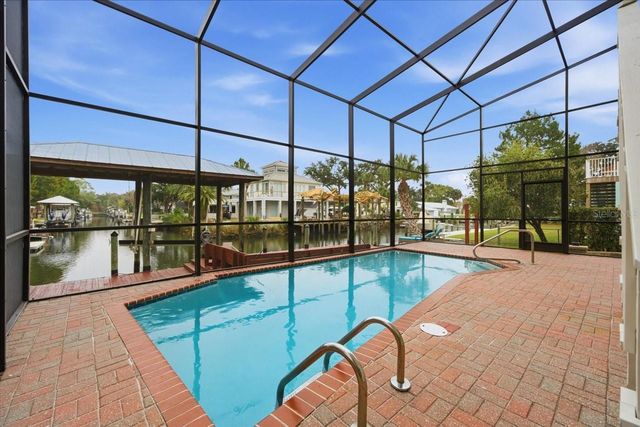 1821 NW 20TH AVENUE, Crystal River, FL 34428