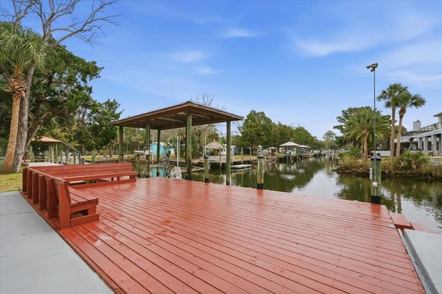 1821 NW 20TH AVENUE, Crystal River, FL 34428