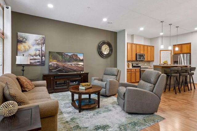 11765 Vermillion Street NE G, Blaine, MN 55449