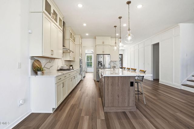 104 River Ledge Drive, Holly Springs, NC 27540