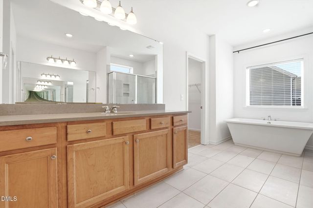 104 River Ledge Drive, Holly Springs, NC 27540