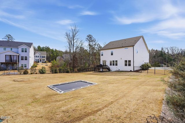 104 River Ledge Drive, Holly Springs, NC 27540