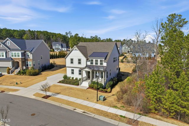 104 River Ledge Drive, Holly Springs, NC 27540