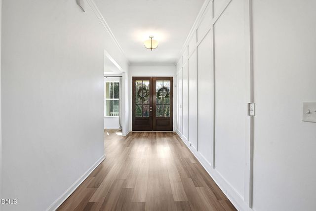 104 River Ledge Drive, Holly Springs, NC 27540