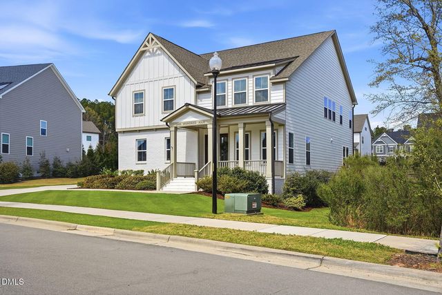 104 River Ledge Drive, Holly Springs, NC 27540