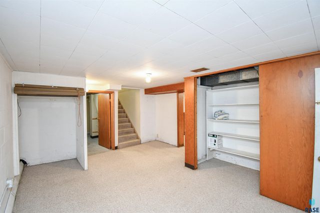 2200 W 28th St Street, Sioux Falls, SD 57105