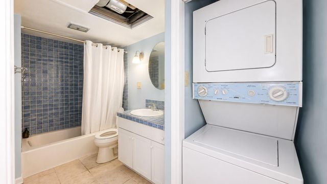 4627 Wild Indigo Street 599, Houston, TX 77027