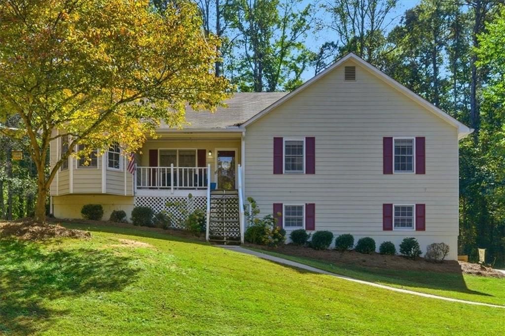 98 Davis Court, Hiram, GA 30141