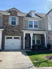 1046 Livingstone Ln, Mount Juliet, TN 37122