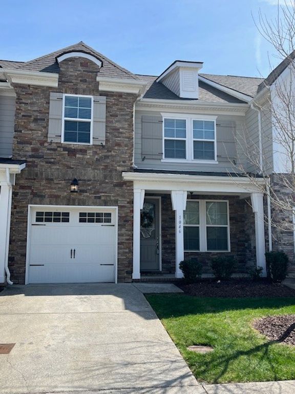 1046 Livingstone Ln, Mount Juliet, TN 37122