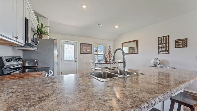 2812 Murphy Street, Pea Ridge, AR 72751