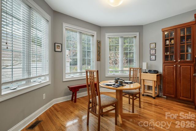 405 Mistletoe Trail, Hendersonville, NC 28791