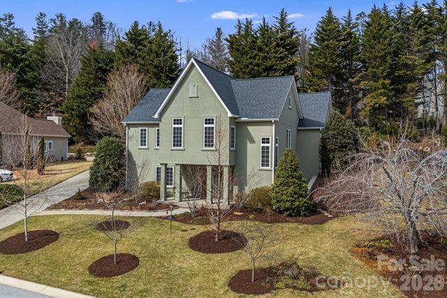 405 Mistletoe Trail, Hendersonville, NC 28791