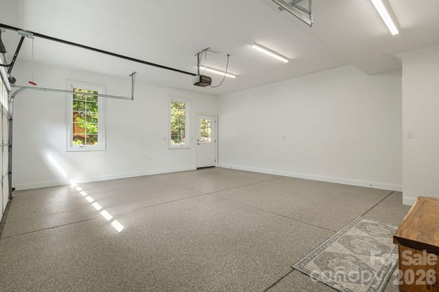 405 Mistletoe Trail, Hendersonville, NC 28791