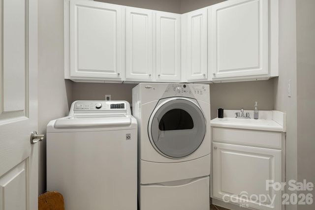 405 Mistletoe Trail, Hendersonville, NC 28791