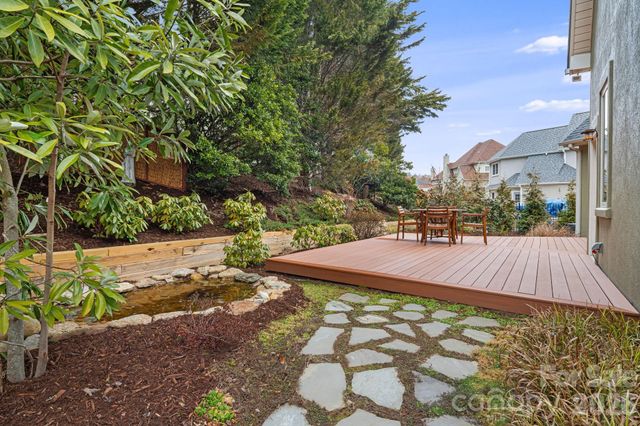 405 Mistletoe Trail, Hendersonville, NC 28791