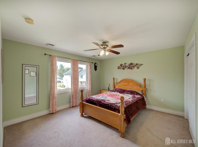 100 Trieste Street, Iselin, NJ 08830