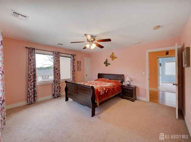 100 Trieste Street, Iselin, NJ 08830