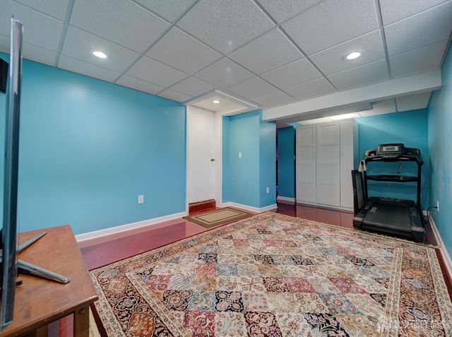 100 Trieste Street, Iselin, NJ 08830