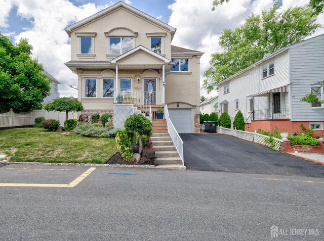 100 Trieste Street, Iselin, NJ 08830