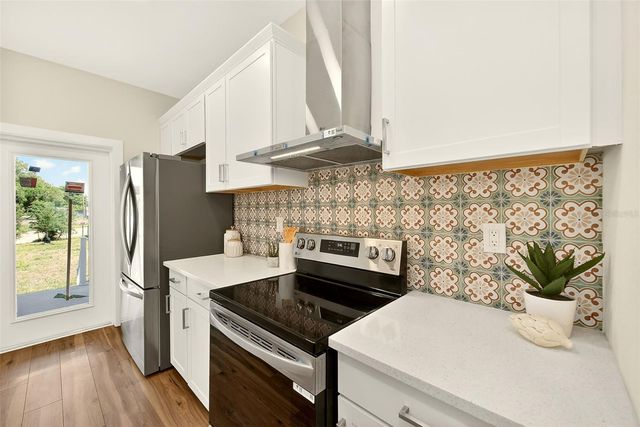 3151 69TH AVENUE N, St Petersburg, FL 33702
