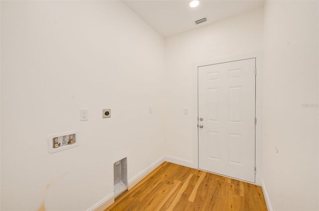 3151 69TH AVENUE N, St Petersburg, FL 33702