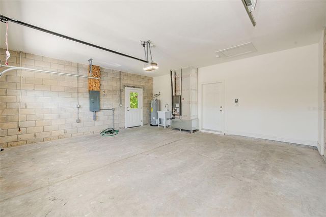 3151 69TH AVENUE N, St Petersburg, FL 33702