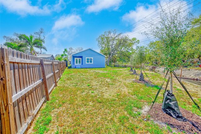 3151 69TH AVENUE N, St Petersburg, FL 33702
