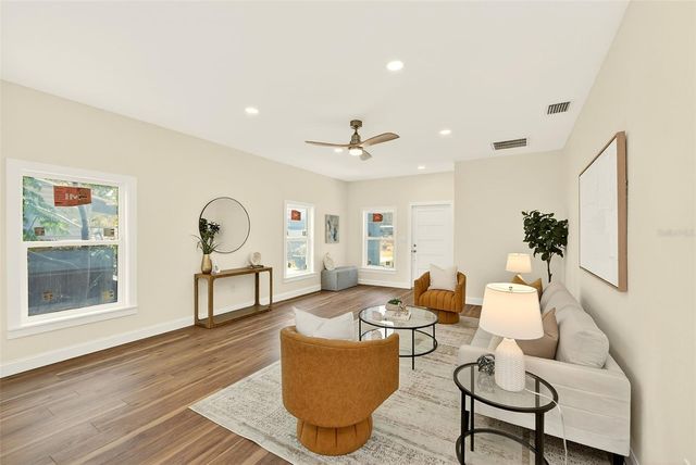 3151 69TH AVENUE N, St Petersburg, FL 33702