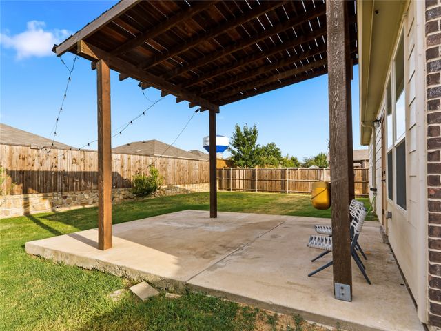 2804 Brisco Way, Aubrey, TX 76227
