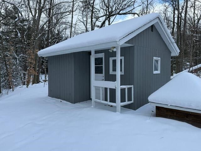 6595 Zellar Road, Whitehall, MI 49461