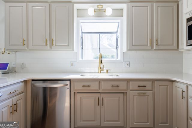 2825 Bud McKey Circle, Valdosta, GA 31602