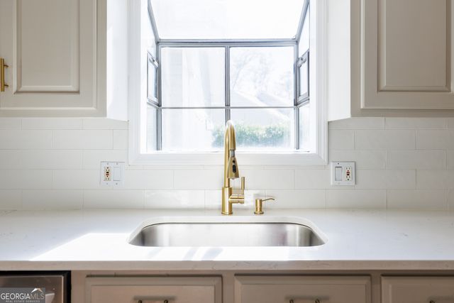 2825 Bud McKey Circle, Valdosta, GA 31602