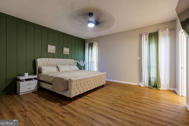 2825 Bud McKey Circle, Valdosta, GA 31602