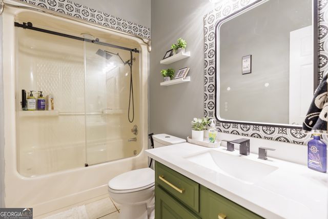 2825 Bud McKey Circle, Valdosta, GA 31602