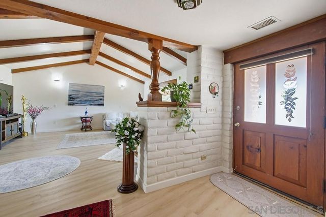 2835 Verda Ave., Escondido, CA 92025