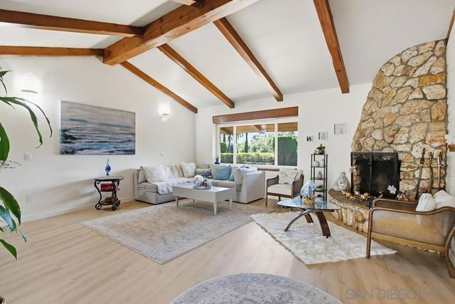 2835 Verda Ave., Escondido, CA 92025