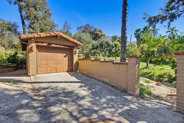 2835 Verda Ave., Escondido, CA 92025