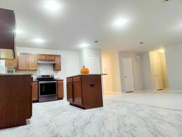 3220 Brixton Drive, Fort Worth, TX 76137