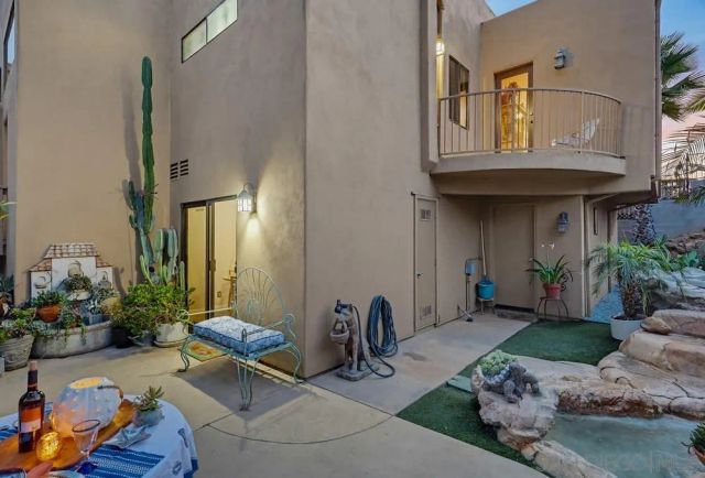 9634 Eucalyptus St, Spring Valley, CA 91977