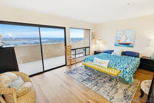 9634 Eucalyptus St, Spring Valley, CA 91977