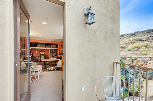9634 Eucalyptus St, Spring Valley, CA 91977