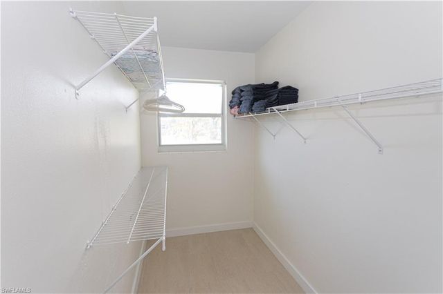 734 Sharar CT, Cape Coral, FL 33904