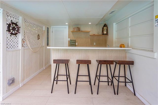 734 Sharar CT, Cape Coral, FL 33904