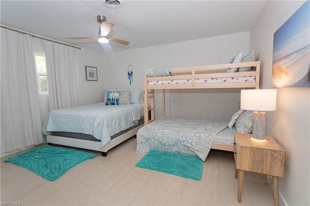 734 Sharar CT, Cape Coral, FL 33904