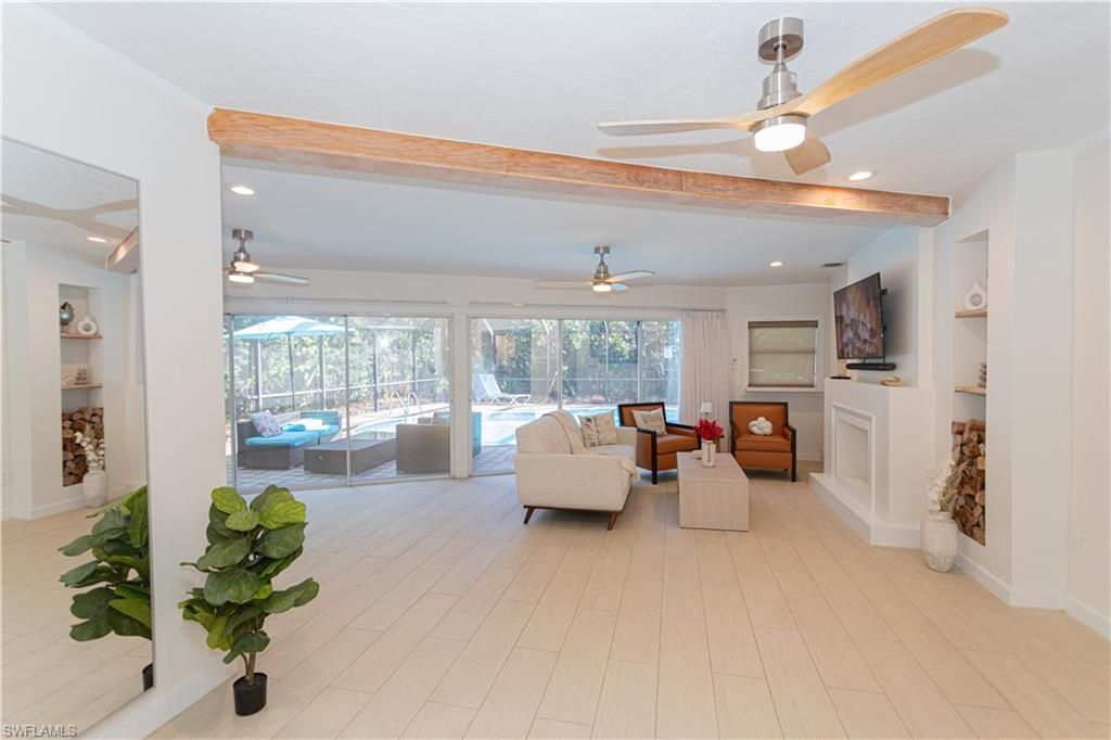 734 Sharar CT, Cape Coral, FL 33904