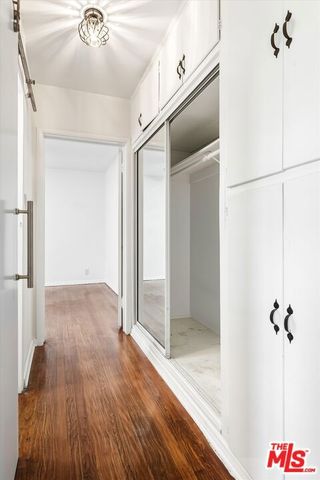 1319 S Mansfield Avenue, Los Angeles, CA 90019