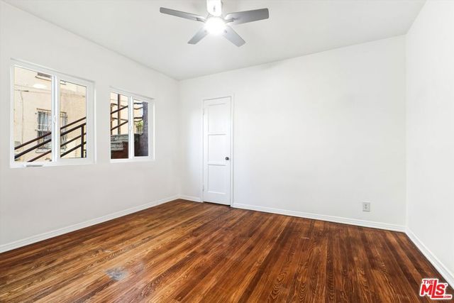 1319 S Mansfield Avenue, Los Angeles, CA 90019